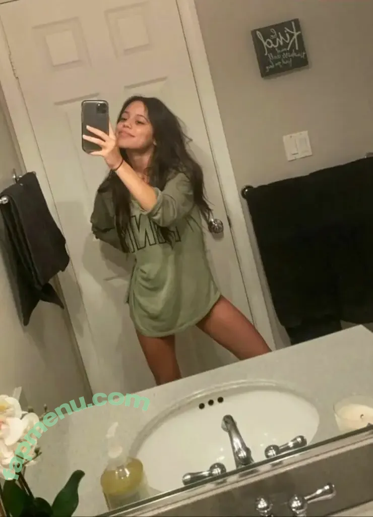 Jenna Ortega nude photo #0525 (Page / jennaortega / ortega00)