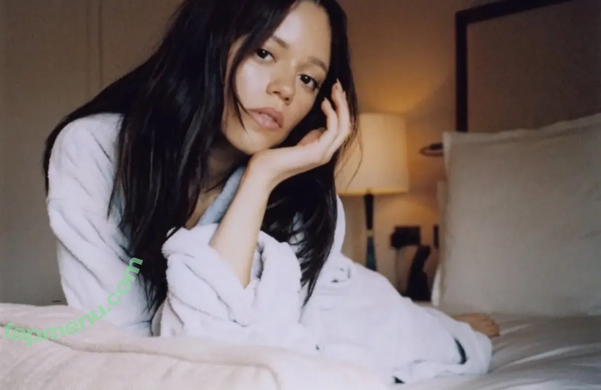 Jenna Ortega nude photo #0908 (Page / jennaortega / ortega00)