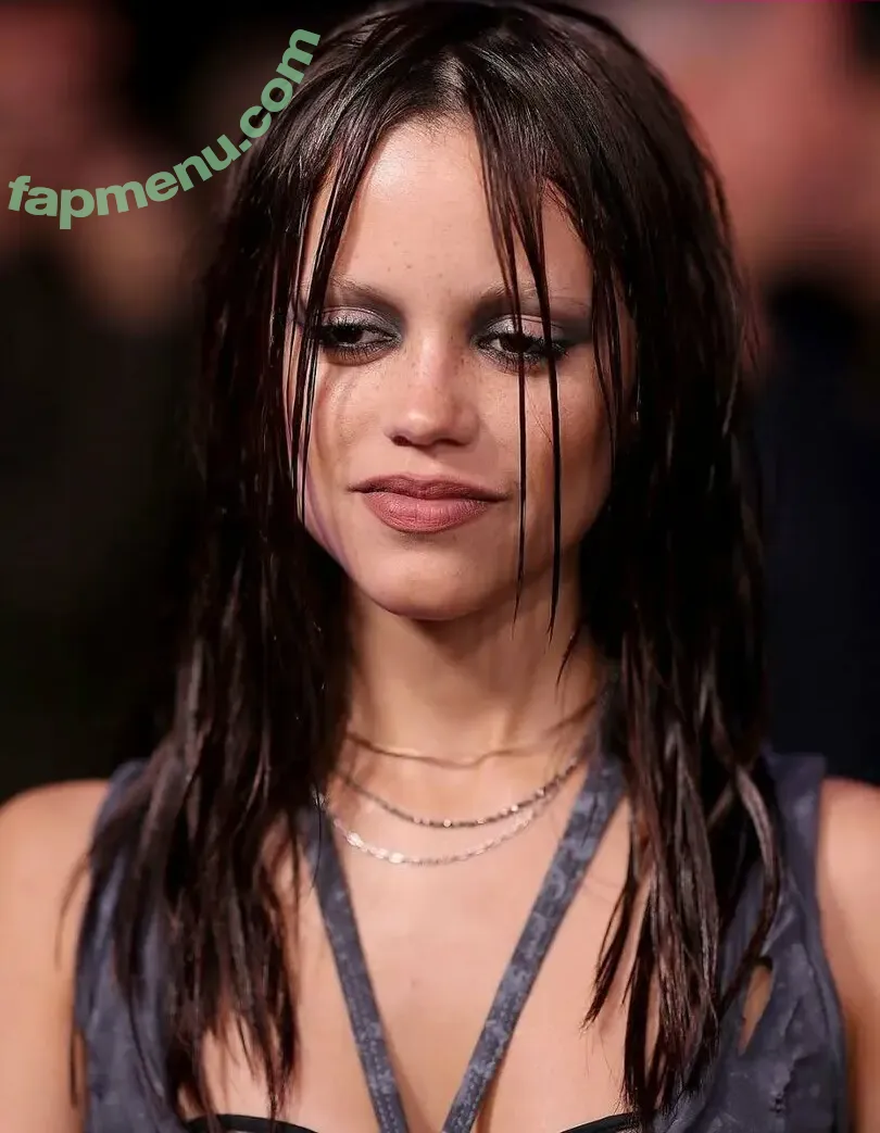Jenna Ortega nude photo #0923 (Page / jennaortega / ortega00)