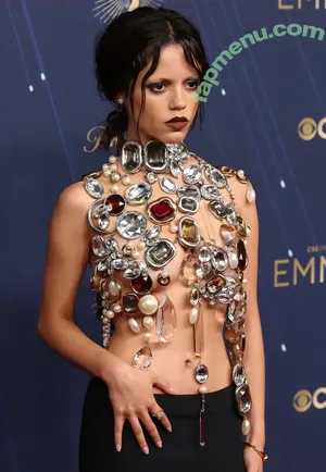 Jenna Ortega / Page / jennaortega / ortega00 nude photo #1062