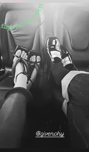 Jenna Ortega / Page / jennaortega / ortega00 nude photo #1264