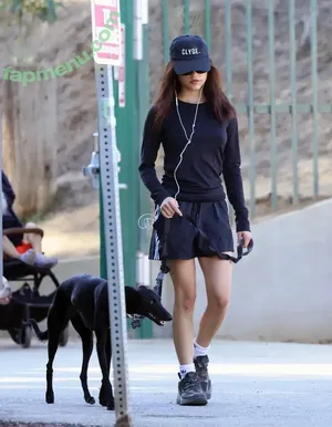 Jenna Ortega / Page / jennaortega / ortega00 nude photo #1301