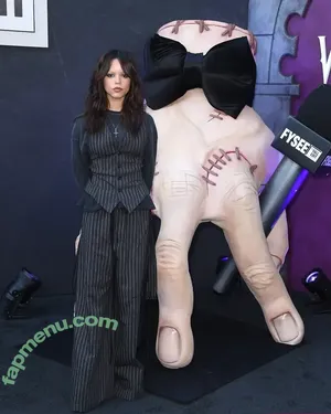 Jenna Ortega / Page / jennaortega / ortega00 nude photo #1503