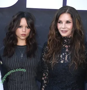 Jenna Ortega / Page / jennaortega / ortega00 nude photo #1521