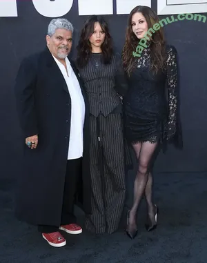 Jenna Ortega / Page / jennaortega / ortega00 nude photo #1533