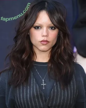 Jenna Ortega / Page / jennaortega / ortega00 nude photo #1543