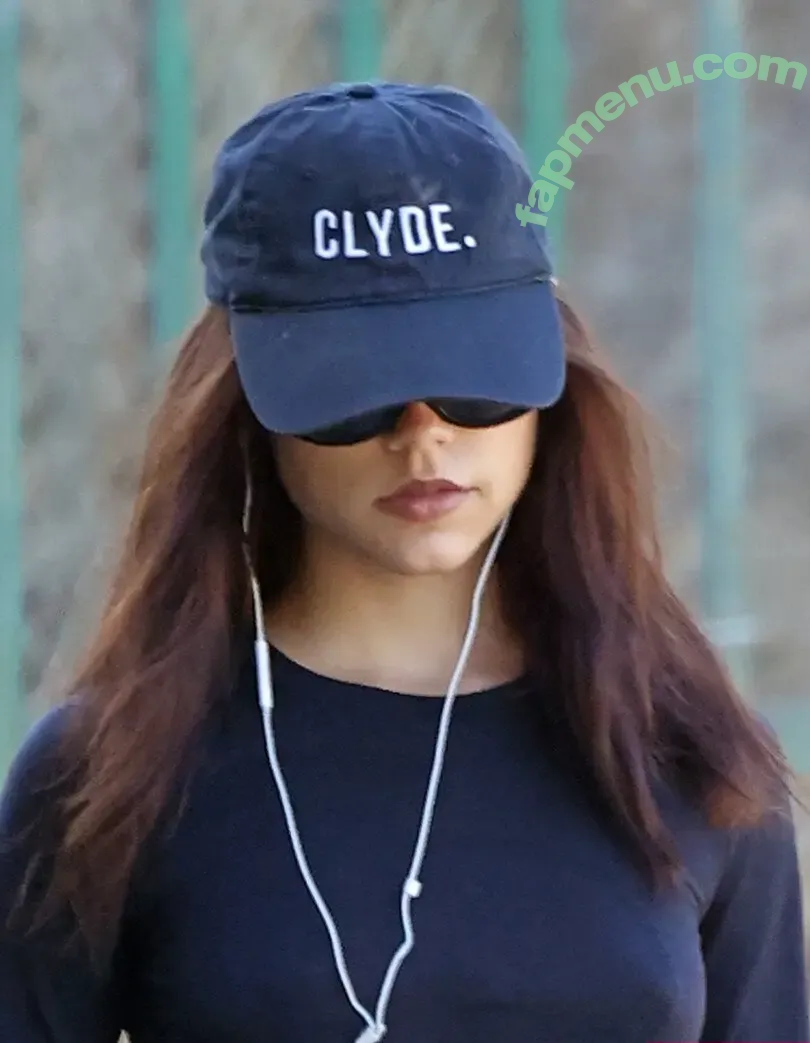 Jenna Ortega nude photo #1302 (Page / jennaortega / ortega00)