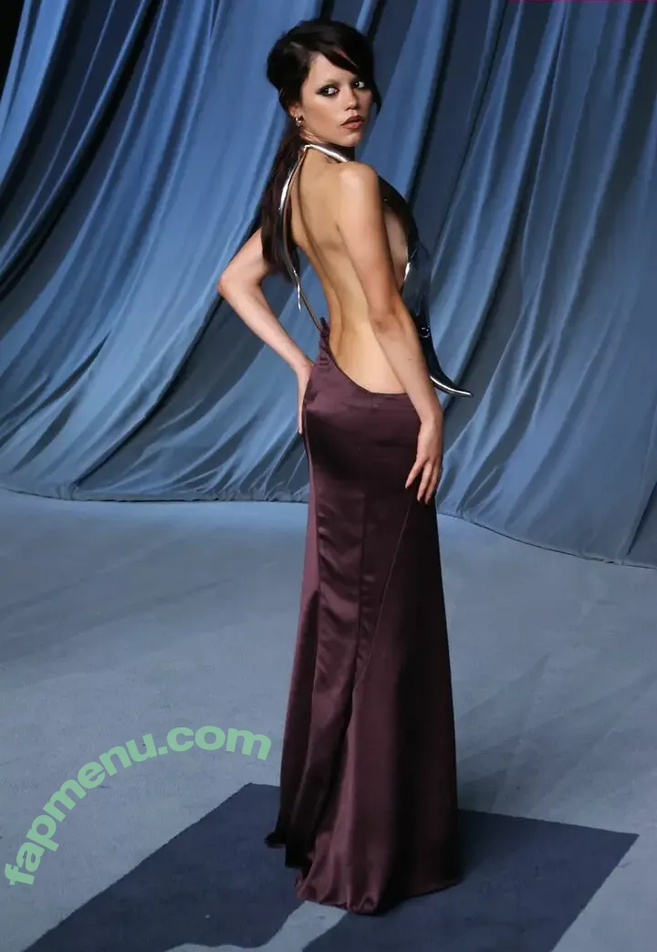 Jenna Ortega nude photo #1357 (Page / jennaortega / ortega00)