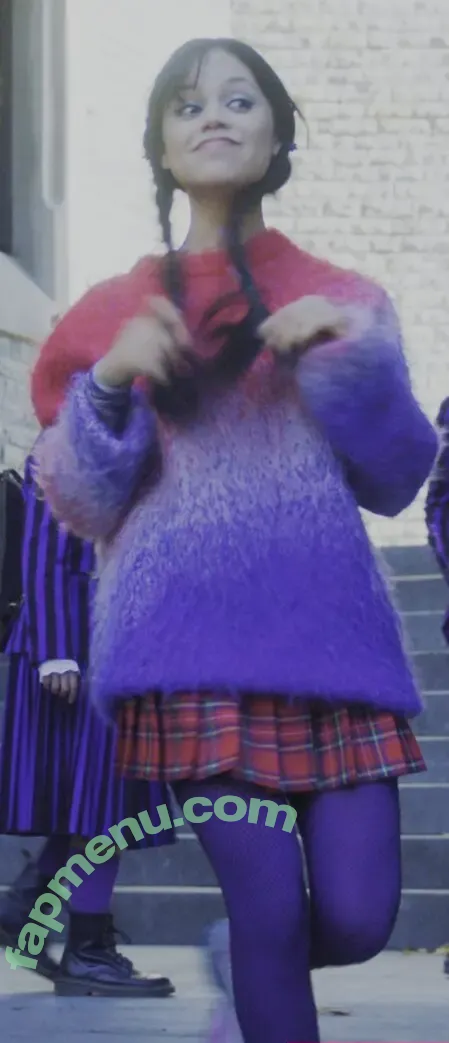 Jenna Ortega nude photo #1420 (Page / jennaortega / ortega00)