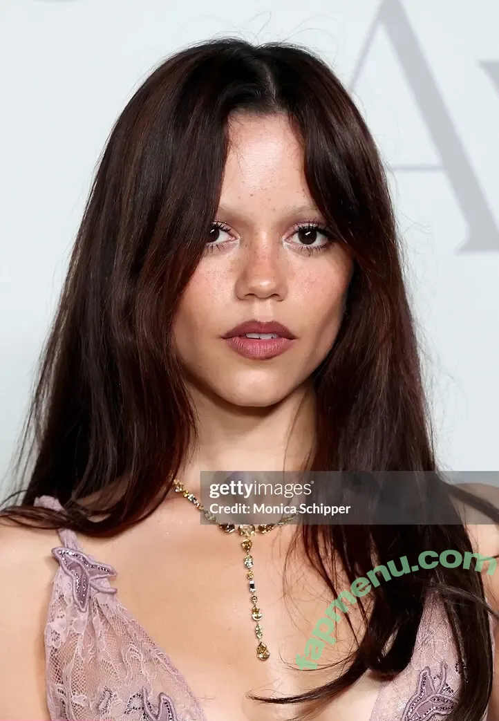 Jenna Ortega nude photo #1439 (Page / jennaortega / ortega00)