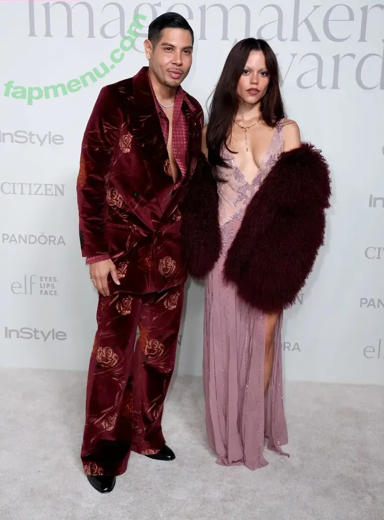 Jenna Ortega nude photo #1460 (Page / jennaortega / ortega00)