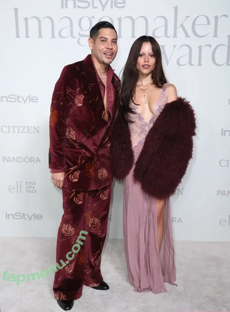 Jenna Ortega nude photo #1463 (Page / jennaortega / ortega00)