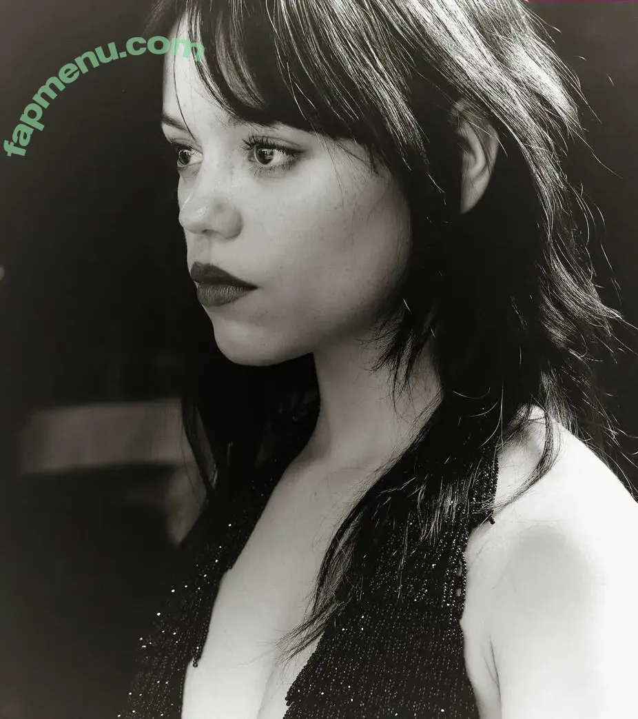 Jenna Ortega nude photo #1473 (Page / jennaortega / ortega00)