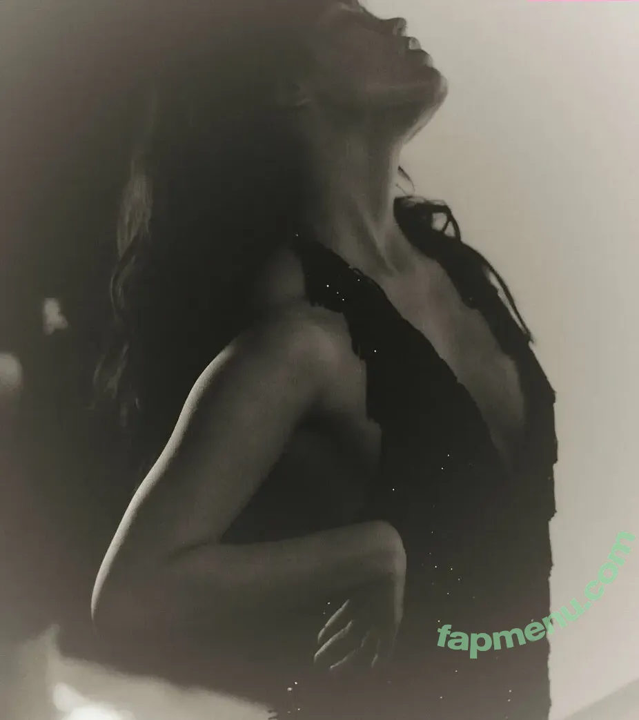 Jenna Ortega nude photo #1477 (Page / jennaortega / ortega00)