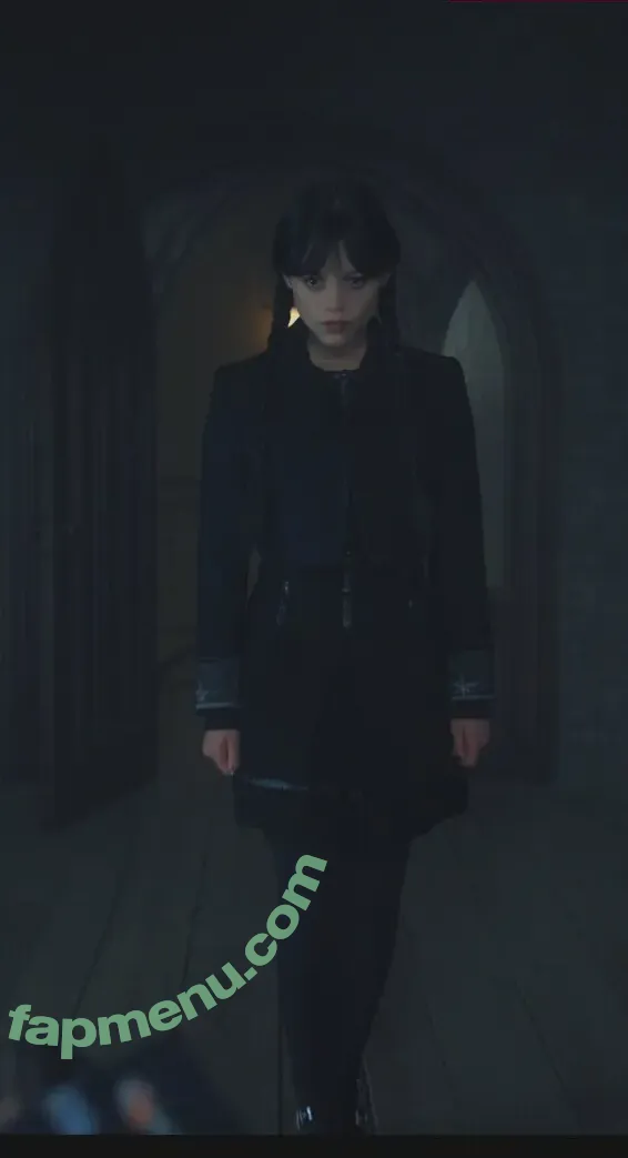 Jenna Ortega nude photo #1568 (Page / jennaortega / ortega00)