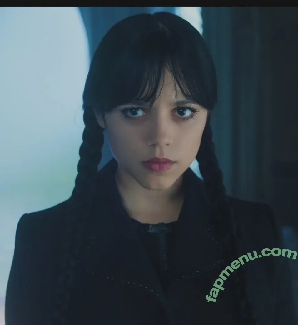 Jenna Ortega nude photo #1574 (Page / jennaortega / ortega00)