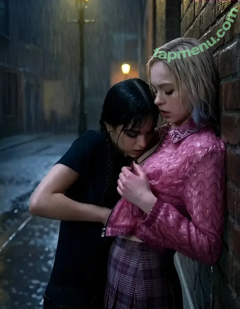 Jenna Ortega nude photo #2605 (jennaortega)