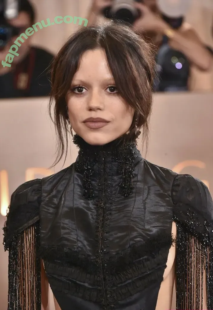 Jenna Ortega nude photo #2948 (jennaortega)