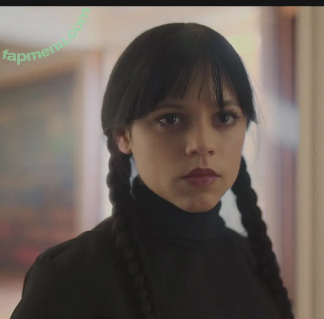 Jenna Ortega nude photo #2982 (jennaortega)