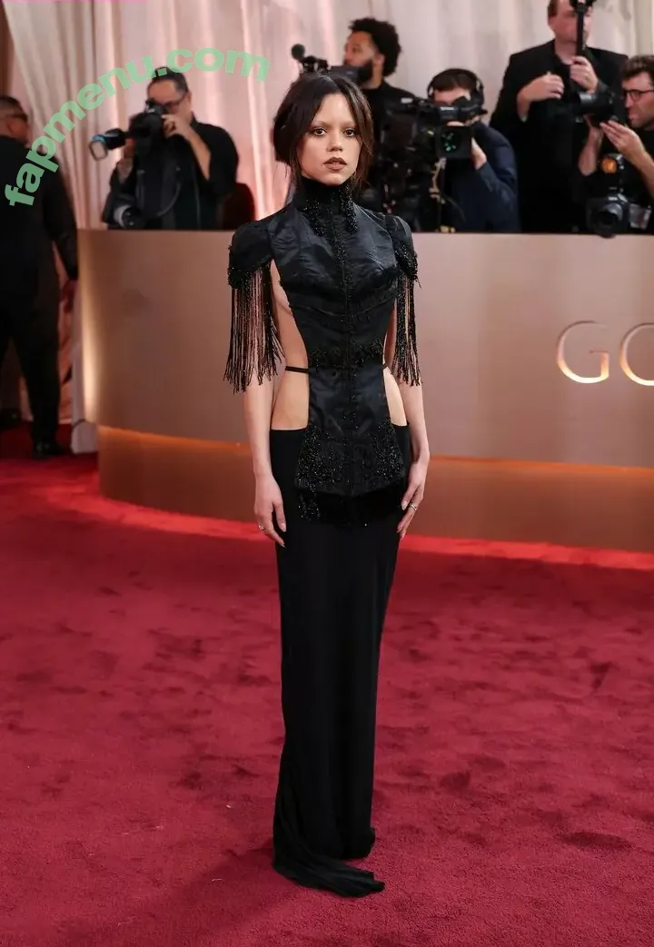 Jenna Ortega nude photo #3095 (jennaortega)