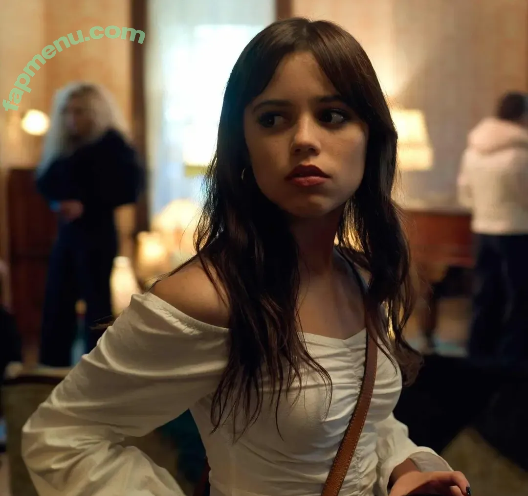 Jenna Ortega nude photo #3299 (jennaortega)