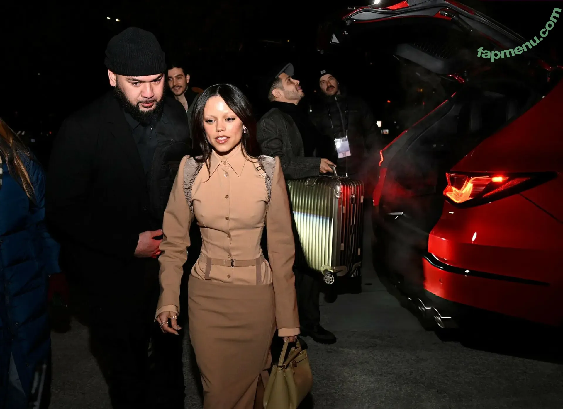 Jenna Ortega nude photo #3427 (Page / jennaortega)