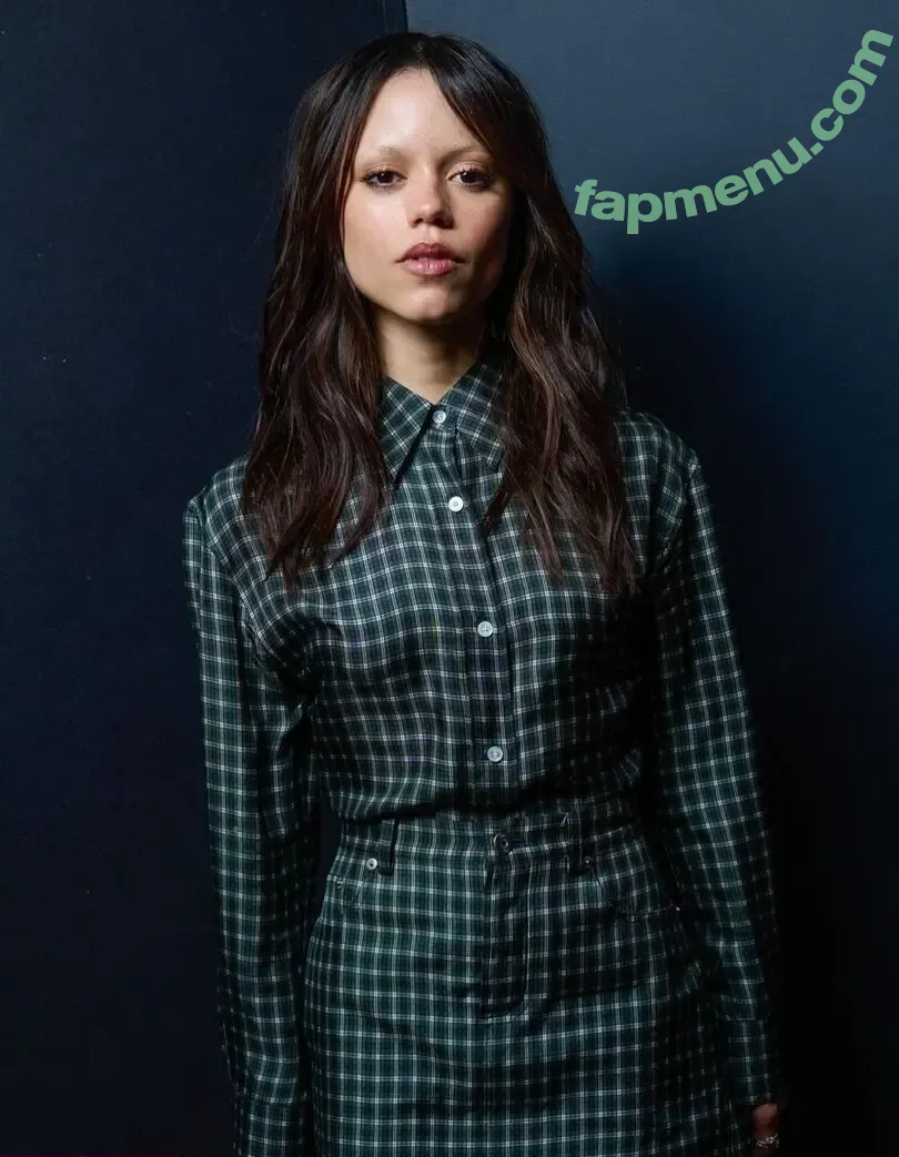 Jenna Ortega nude photo #3441 (Page / jennaortega)