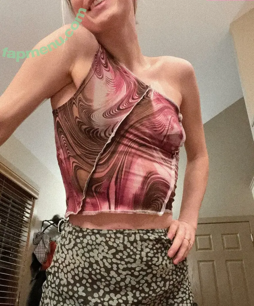 Jenna Phipps nude photo #0023 (jennaphipps)