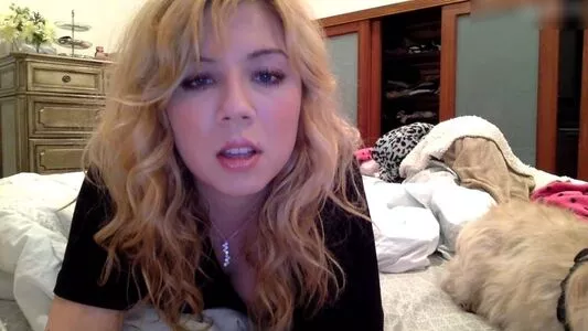 Jennette McCurdy / jennettemccurdy nude photo #0280