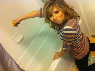 Jennette McCurdy / jennettemccurdy nude photo #0281