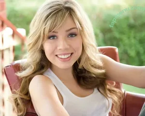 Jennette McCurdy / jennettemccurdy nude photo #0408