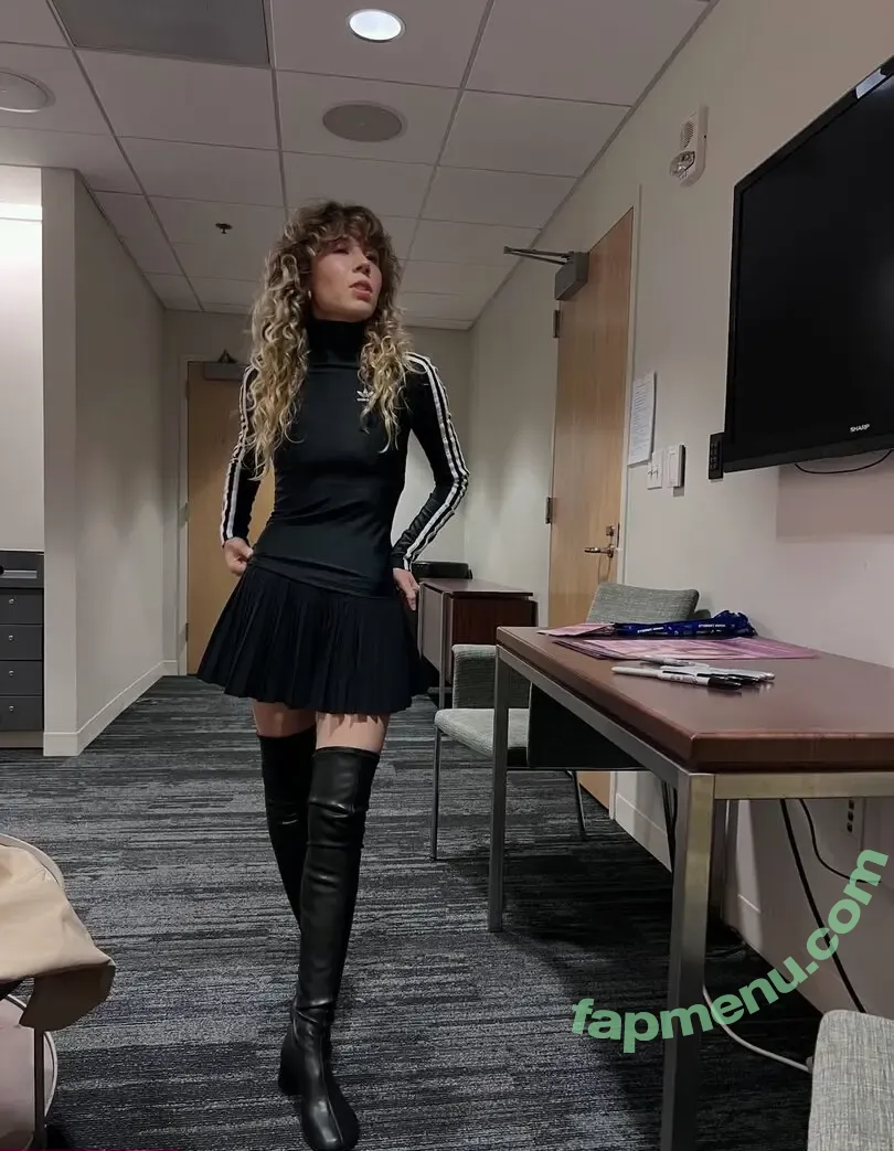 Jennette McCurdy nude photo #0520 (jennettemccurdy)