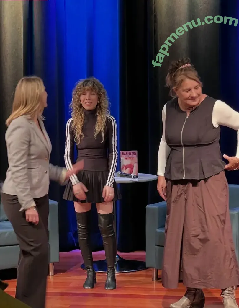 Jennette McCurdy nude photo #0522 (jennettemccurdy)