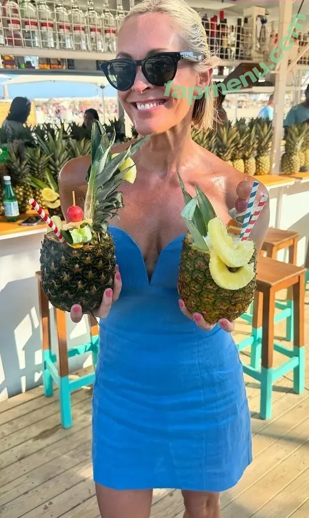 Jenni Falconer nude photo #0386 (jennifalconer)