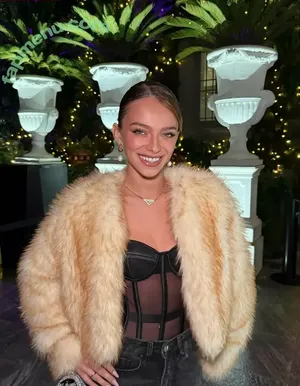 Jenni Serpi / jenniserpi / jserpi nude photo #0011