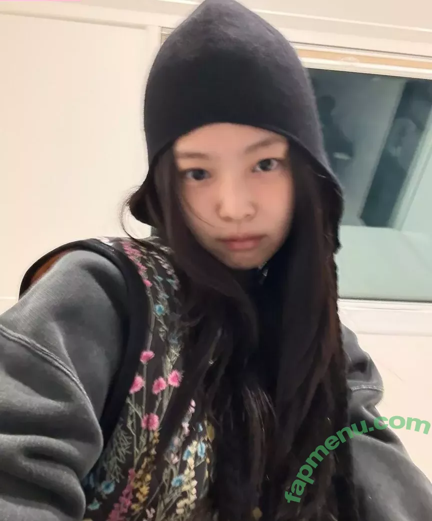 Jennie | BLΛƆKPIИK nude photo #1838 (Blackpink / jennierubyjane / sheflieshigh)