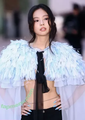 Jennie | BLΛƆKPIИK / Blackpink / jennierubyjane / sheflieshigh nude photo #2108