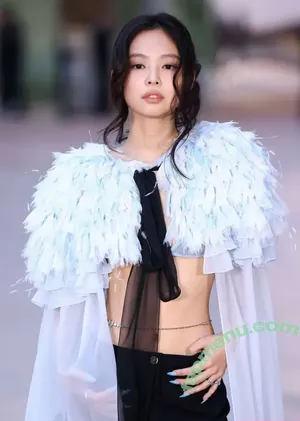 Jennie | BLΛƆKPIИK / Blackpink / jennierubyjane / sheflieshigh nude photo #2112