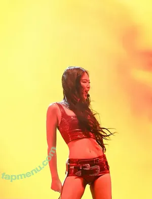 Jennie | BLΛƆKPIИK / Blackpink / jennierubyjane / sheflieshigh nude photo #2364
