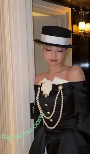Jennie | BLΛƆKPIИK / Blackpink / jennierubyjane / sheflieshigh nude photo #2740