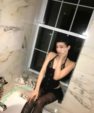 Jennie | BLΛƆKPIИK / Blackpink / jennierubyjane / sheflieshigh nude photo #2810