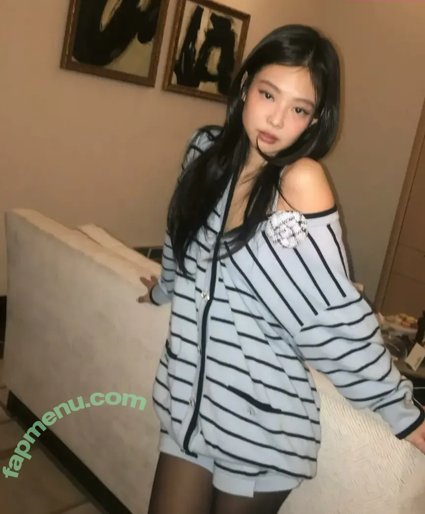 Jennie | BLΛƆKPIИK nude photo #2160 (Blackpink / jennierubyjane / sheflieshigh)