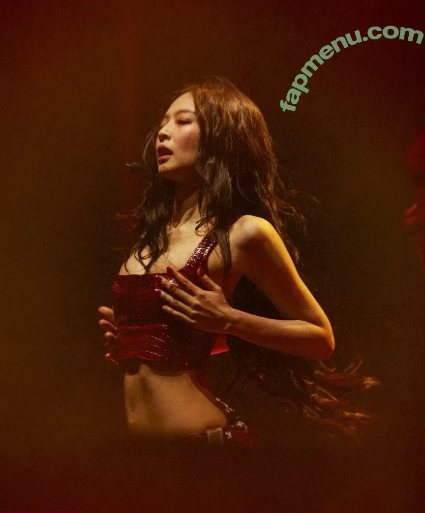 Jennie | BLΛƆKPIИK nude photo #2403 (Blackpink / jennierubyjane / sheflieshigh)