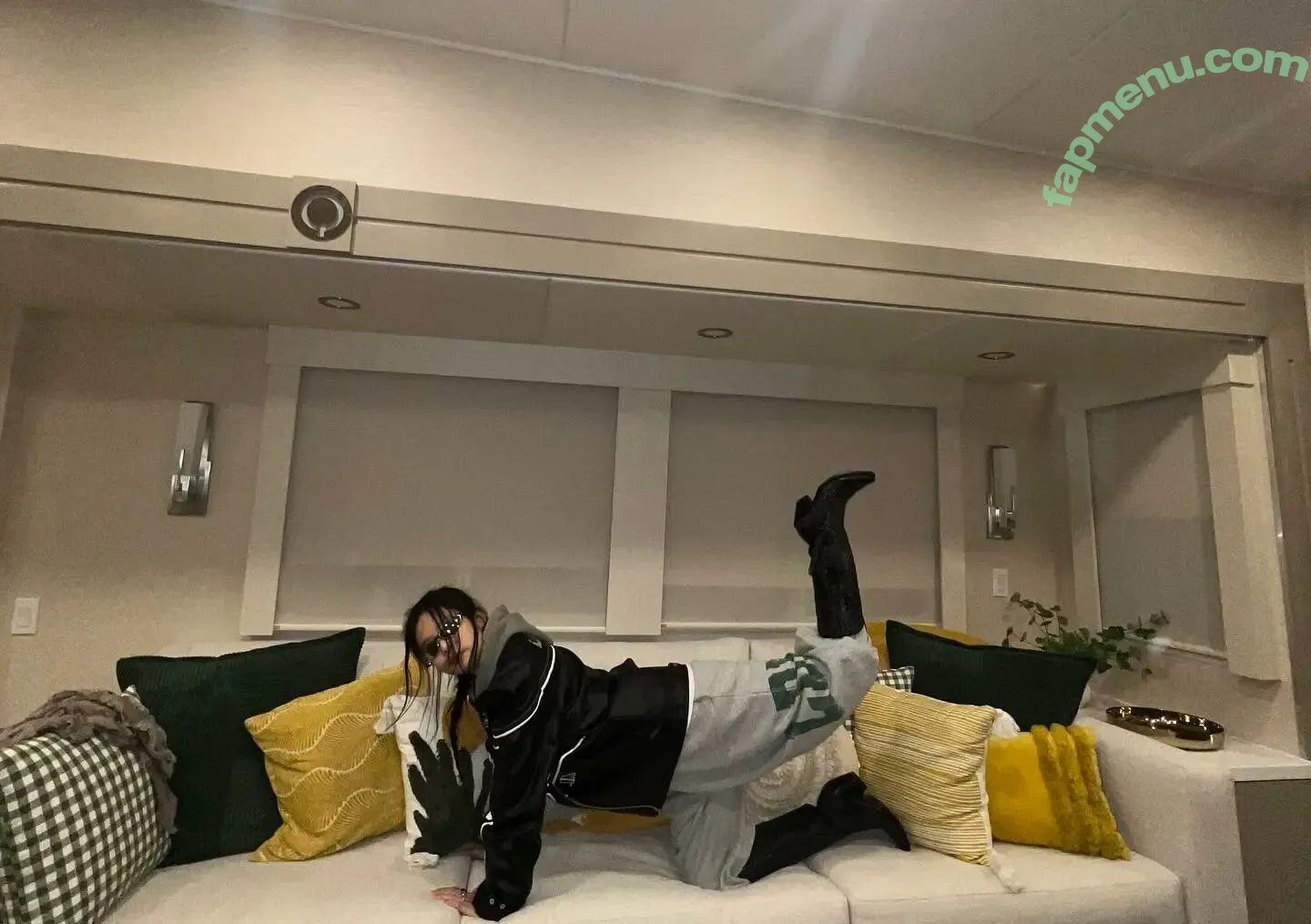 Jennie | BLΛƆKPIИK nude photo #2436 (Blackpink / jennierubyjane / sheflieshigh)