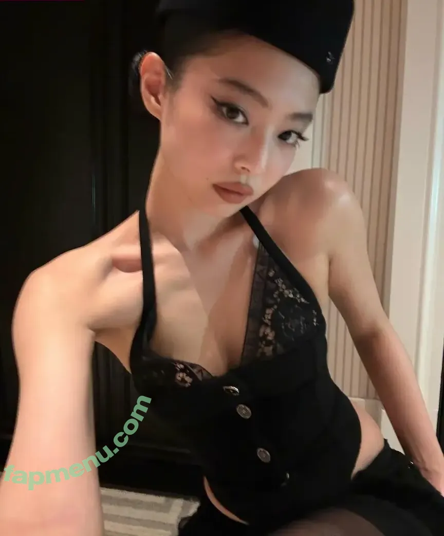 Jennie | BLΛƆKPIИK nude photo #2802 (Blackpink / jennierubyjane / sheflieshigh)