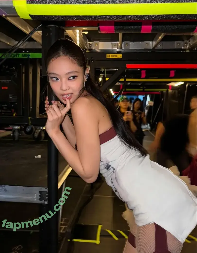 Jennie | BLΛƆKPIИK nude photo #2939 (Blackpink / jennierubyjane / sheflieshigh)