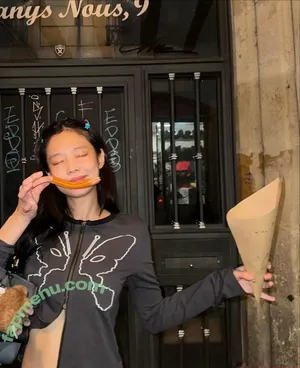 Jennie | BLΛƆKPIИK / Blackpink / jennierubyjane / sheflieshigh nude photo #3026