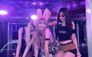 Jennie | BLΛƆKPIИK / Blackpink / jennierubyjane / sheflieshigh nude photo #3057