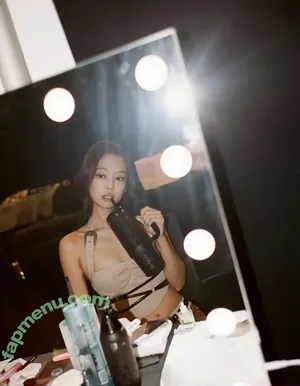 Jennie | BLΛƆKPIИK / Blackpink / jennierubyjane / sheflieshigh nude photo #3087