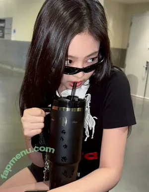 Jennie | BLΛƆKPIИK / Blackpink / jennierubyjane / sheflieshigh nude photo #3088